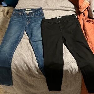 2 pairs of madewell skinny jeans (black roadtripper, blue 9” high-rise skinny)